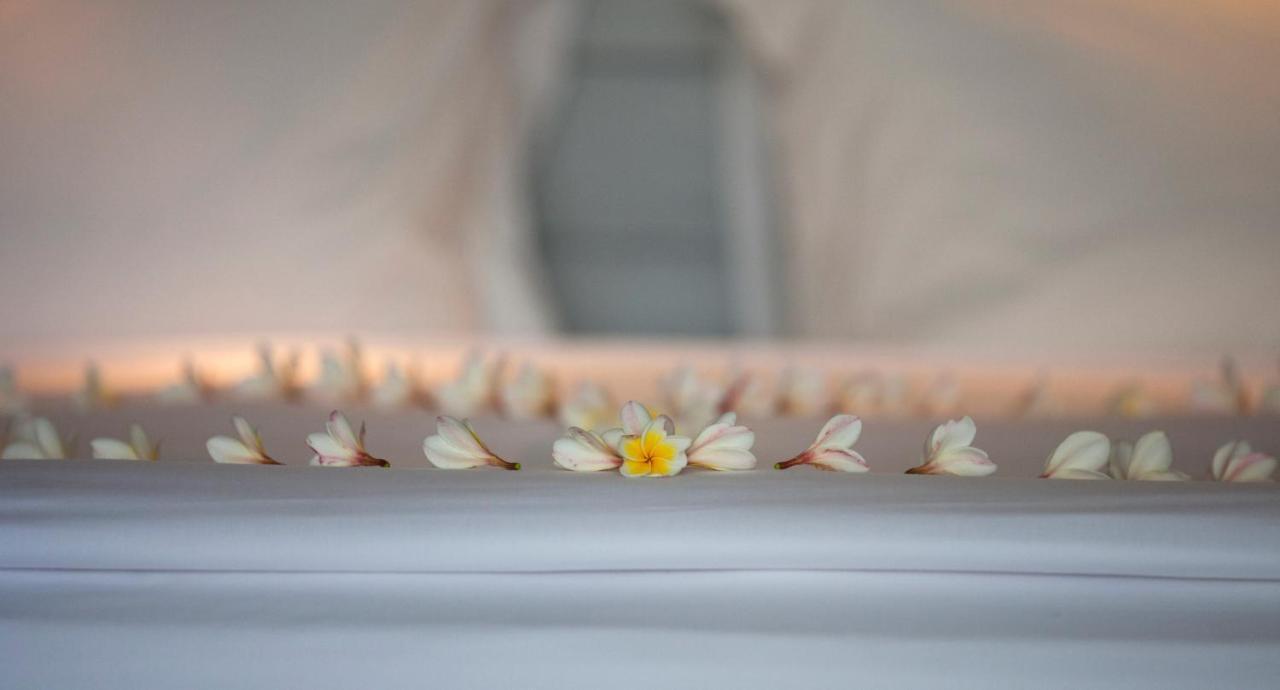 Boutique Hotel The Lombok Lodge Tanjung  Buitenkant foto